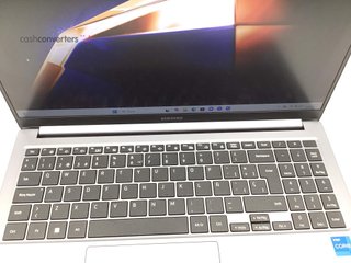 pc portatil samsung np750xgk, intel core i3-1315u, 8gb ram, 256gb ssd, grafica compartida