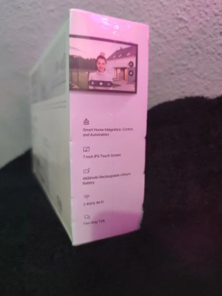 EZVIZ SD7 Smart Home Screen