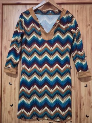 Vestido corto estampado zig zag étnico