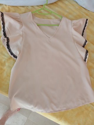 Blusa volantes encaje nueva sin etiqueta S