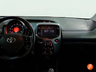 Toyota Aygo 1.0 70 x-play