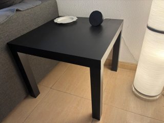 Mesita auxiliar negra Ikea
