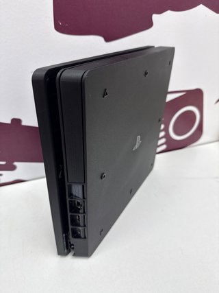 Consola PS4 Slim 500GB