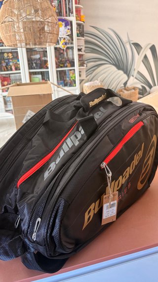 Pack Padel: Pala, Paletero y Zapatillas