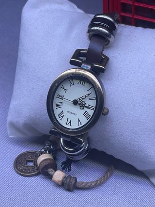 Reloj Brazalete Vintage Étnico