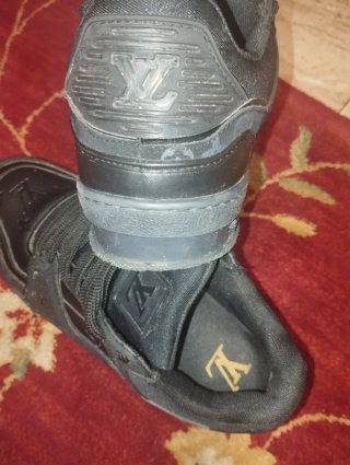 Zapatillas Louis Vuitton Negras