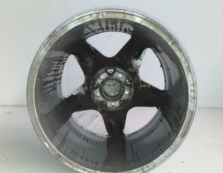 Llanta mercedes-benz e-17x8.5j52dot clase m 383530