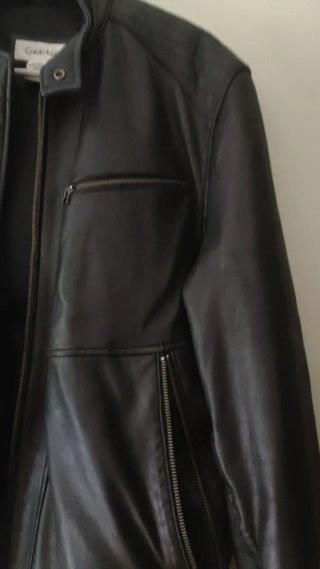 Chaqueta de cuero Calvin Klein negra