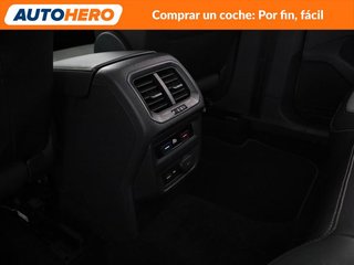 Volkswagen Tiguan 2.0 TDI Sport by R-Line BlueMotion Tech