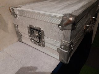Caja insonorizada