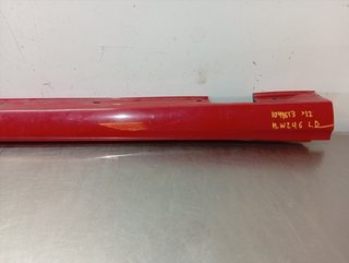 FALDON LATERAL MERCEDES-BENZ CLASE B (BM 246) A24