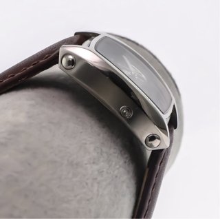 Nuevo, hecho en Suiza, reloj de cuarzo Murex Moonp