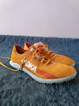 Hoka Cielo X LD clavos carbono