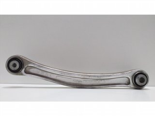 BRAZO SUSPENSION SUPERIOR TRASERO DERECHO 7L05053