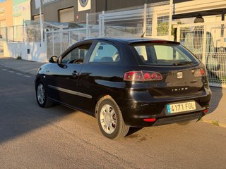 Se vende Seat ibiza 1.4 TDI CON ITV RECIEN PASADA