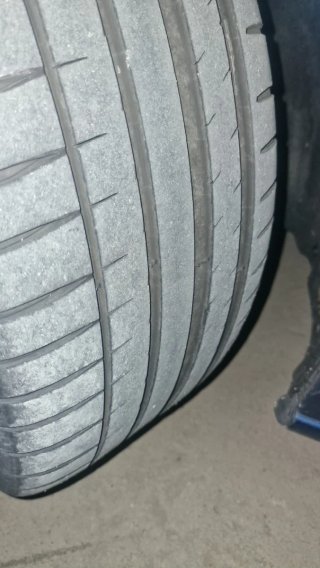 Michelin Pilot Sport 4 245/40/18 93Y