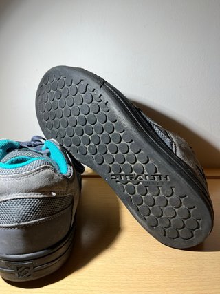 Zapatillas Five Ten Freerider para MTB nuevas