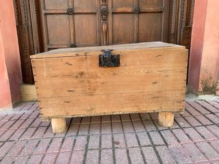 Baúl antiguo madera años 40