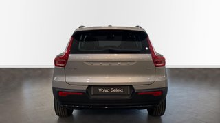 VOLVO XC40 2.0 B3 PLUS DARK AUTO 5P