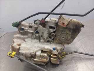 CERRADURA PUERTA DELANTERA DERECHA NISSAN PICKUP