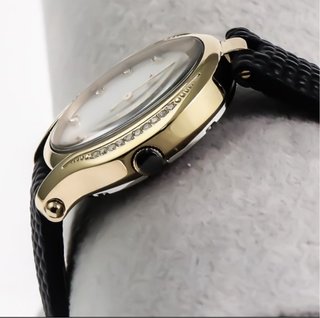 Reloj Giovani Dorado y Blanco