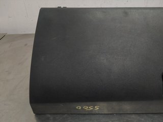 GUANTERA TOYOTA AVENSIS (T27) 1AD 5555005090