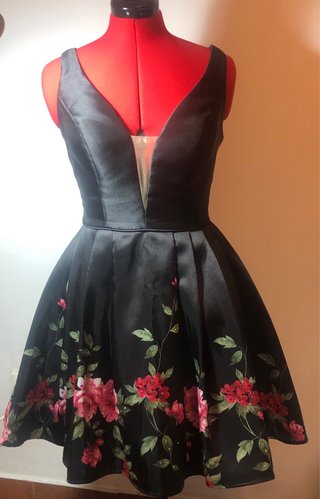 Vestido fiesta Corte Inglés negro flores
