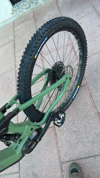 Berria Mako Hybrid HP6