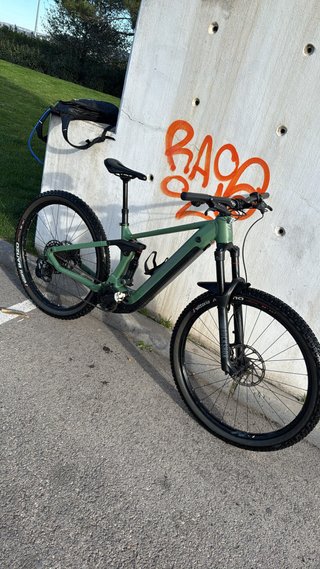 Berria Mako Hybrid HP6