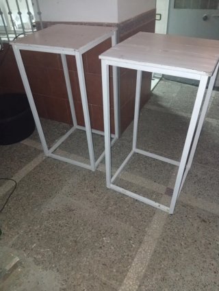 4 Tavoli alti in legno e ferro