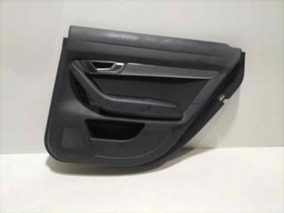 GUARNECIDO PUERTA TRASERA DERECHA 4F1867306 81050