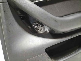 GUARNECIDO PUERTA TRASERA DERECHA 4F1867306 81050