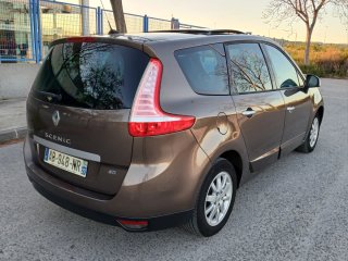 Renault Grand Scenic 2010