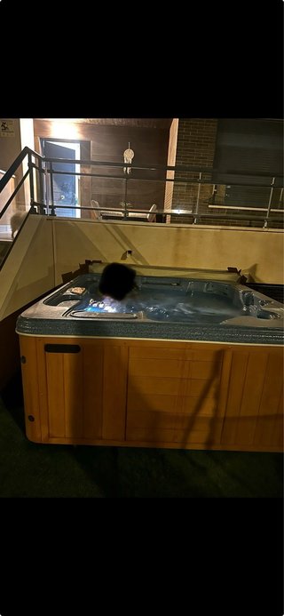 Jacuzzi exterior azul