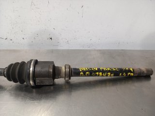 TRANSMISION DELANTERA DERECHA NISSAN PRIMERA BERL