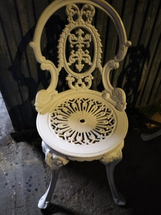 Mesa y 2 sillas jardín metal blanco