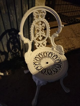 Mesa y 2 sillas jardín metal blanco