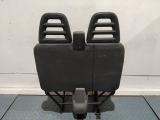 ASIENTO DELANTERO DERECHO IVECO DAILY FURGÓN MOTO