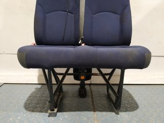 ASIENTO DELANTERO DERECHO IVECO DAILY FURGÓN MOTO