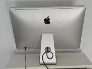 MacBook Pro 27 2009 Plata