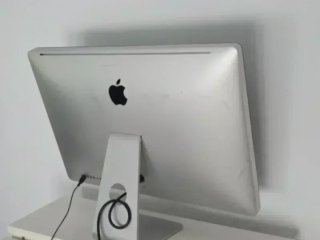 MacBook Pro 27 2009 Plata