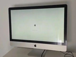 MacBook Pro 27 2009 Plata