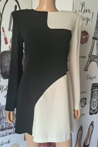 Vestido Mango mini con hombreras