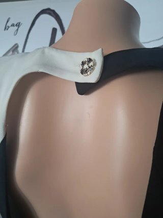 Vestido Mango mini con hombreras