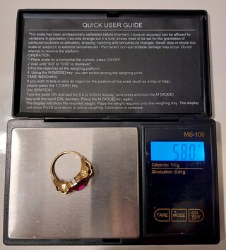 Anillo de Oro 18kt de 1890 con un rubí natural