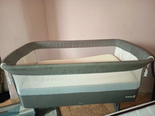 Cuna de bebé colecho gris
