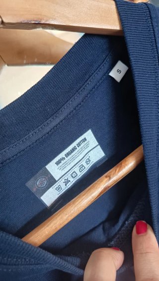Lote Camiseta Azul y Blanca + Pantalón Beige