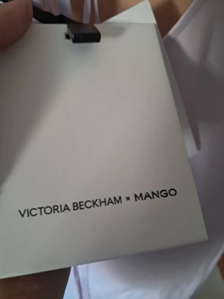 Vestido Victoria Beckham x Mango Malva