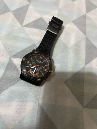 Reloj Viceroy Negro y Dorado