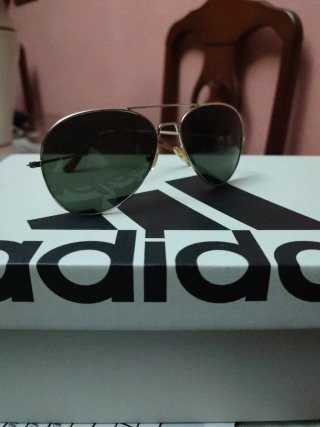 Gafas de sol aviador Multiopticas doradas